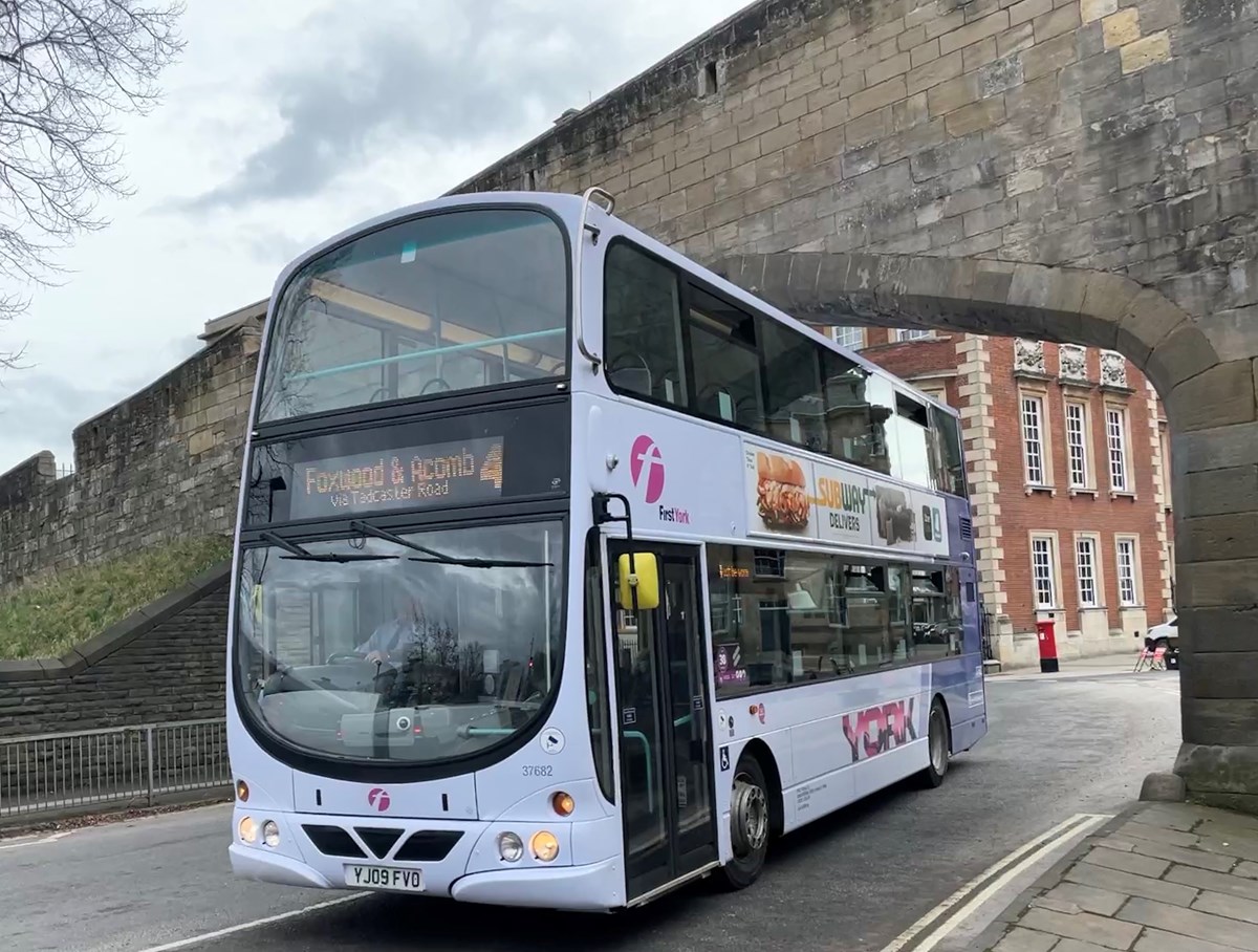 First York service 4 bus