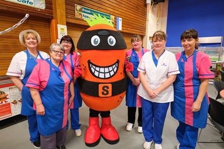Super Tattie with the super Catering Services team from Dalmellington PS