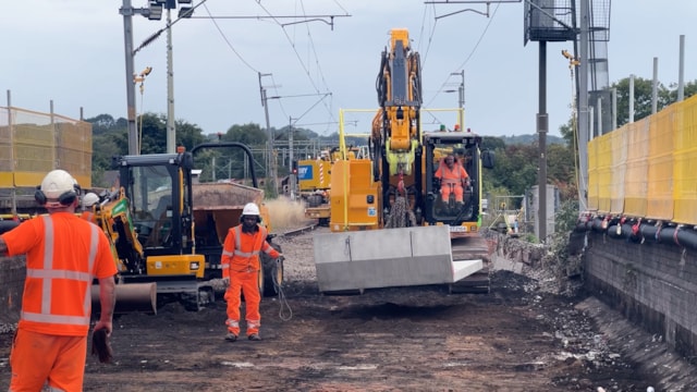 River Trent Viaduct waterproofing August 2025: River Trent Viaduct waterproofing August 2025