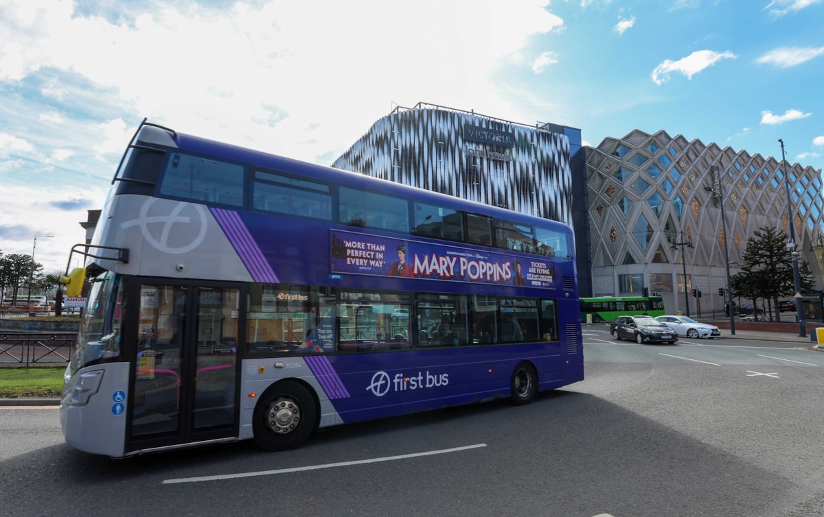 First Bus Leeds new EV livery 4