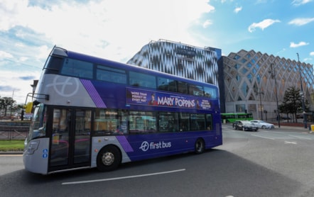 First Bus Leeds new EV livery 4