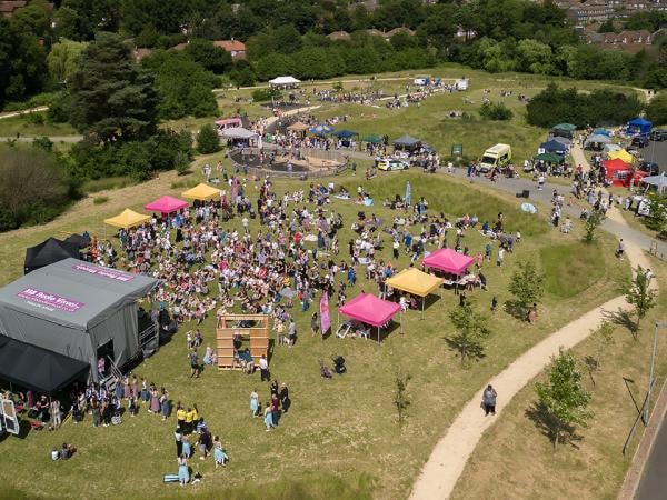 Moortown Fest- credit friends of moortown park: Moortown Community Group (MCG) and Friends of Moortown Park (FoMP) have teamed up to deliver a Moortown Festival to celebrate Leeds 400.