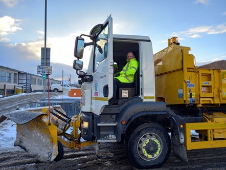 Moray Council Chief Executive, Roddy Burns, joins the gritting team