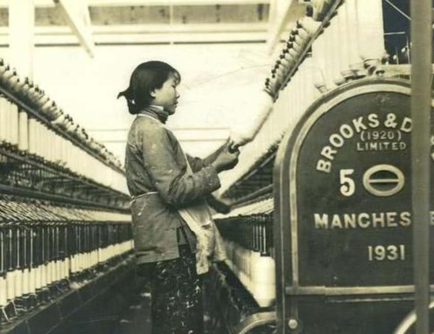 Song of the Female Textile Workers: By the end of the 1940s, there were 4,550 textile factories in Shanghai and the majority were staffed with female migrant workers from neighbouring Zhejiang province.