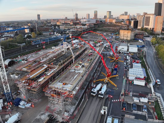 First concrete poured for Curzon 3 Viaduct decks