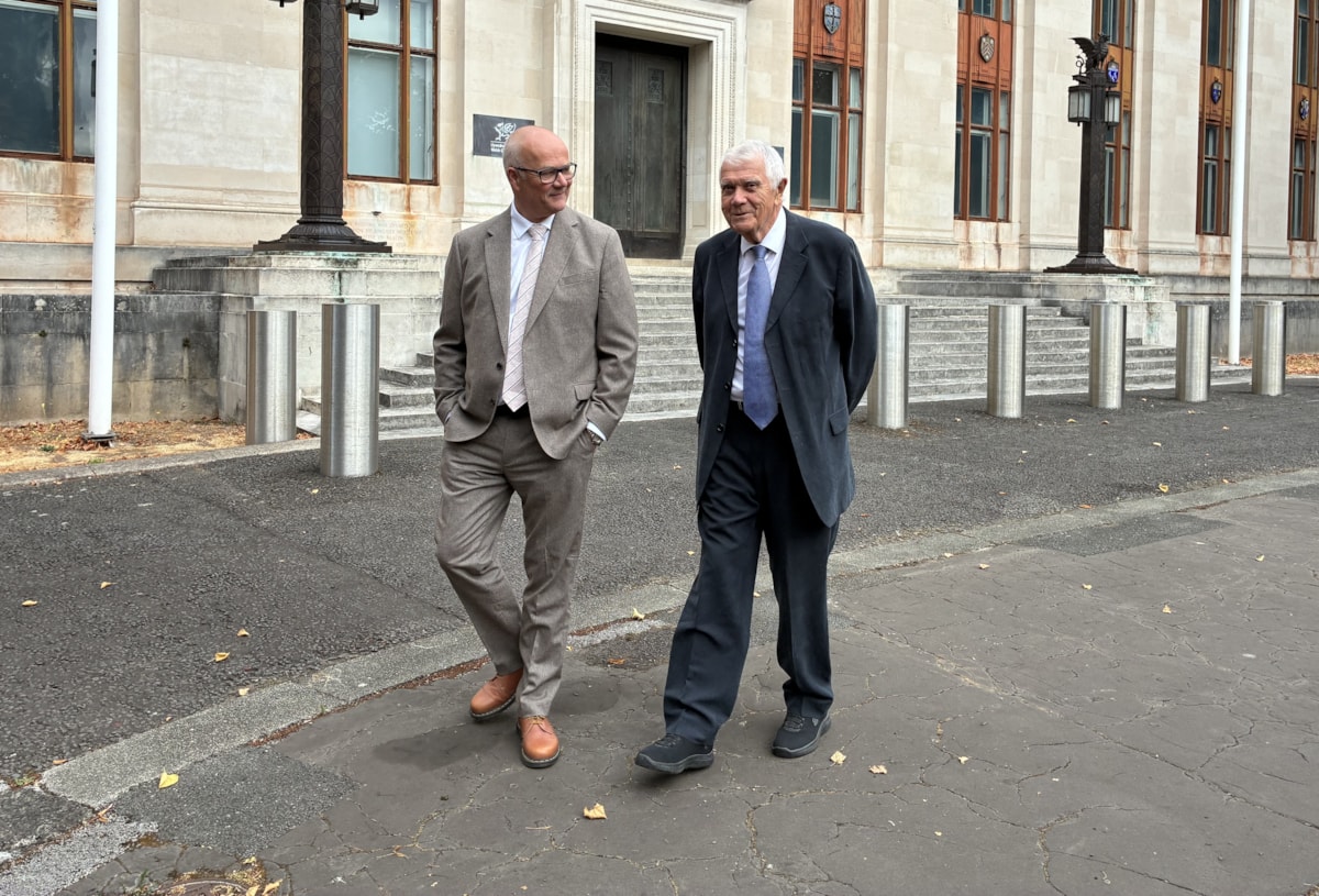 Deputy Minister for Transport Mark Hooper and Lord Burns meeting in Cardiff 17 August 2026-2