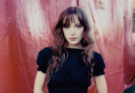 Holly Humberstone Press Image Credit Charlotte Alex  1648x1140