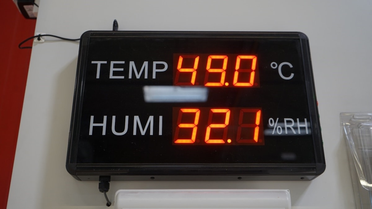 Essen TestingLab temperature