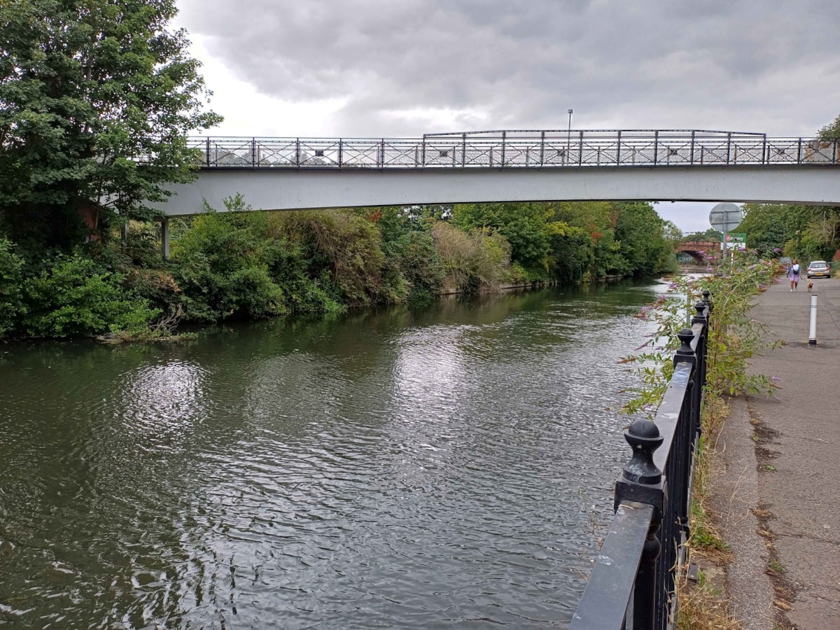 Kenavon Drive Footbridge will close next week for resurfacing