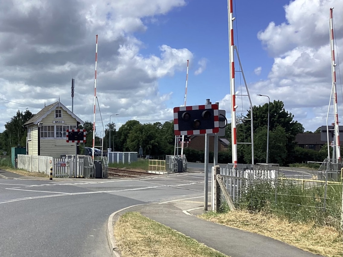 Brigg level crossing, Network Rail