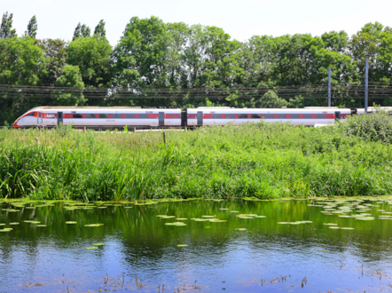 An LNER Azuma near Offord Cluny, credit LNER (1)