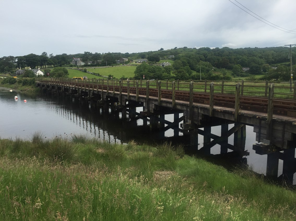 Passengers along the Cambrian Coast urged to check before travelling: The essential renewal work to the River Artro viaduct will ensure it remains safe and reliable long into the future