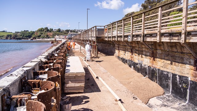 Low-Carbon Concrete Turns Dawlish Sea Wall a Greener Shade of Grey: DSDW 06-04 G-067 web