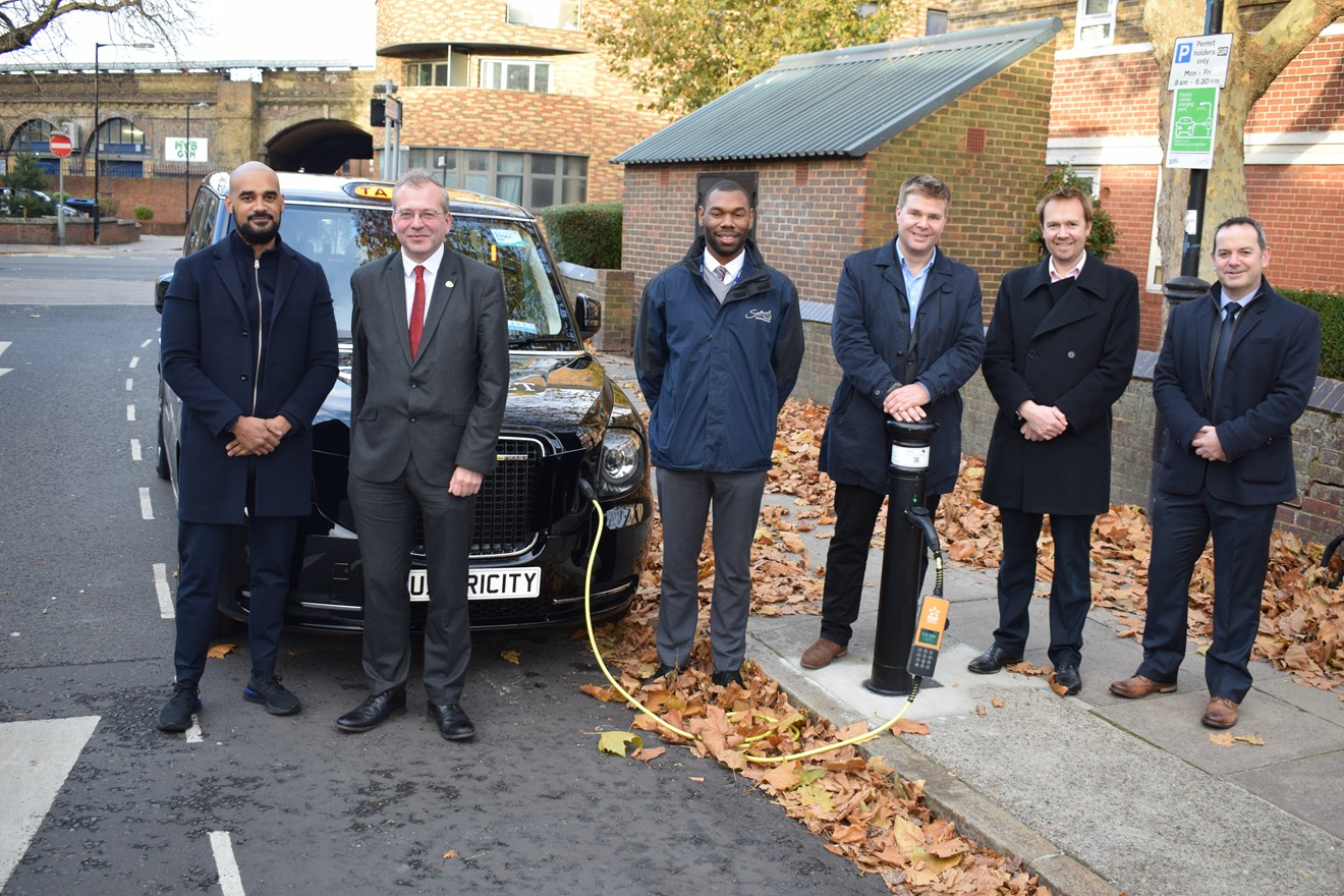 Siemens and ubitricity rollout first London EV charging points: Group photo