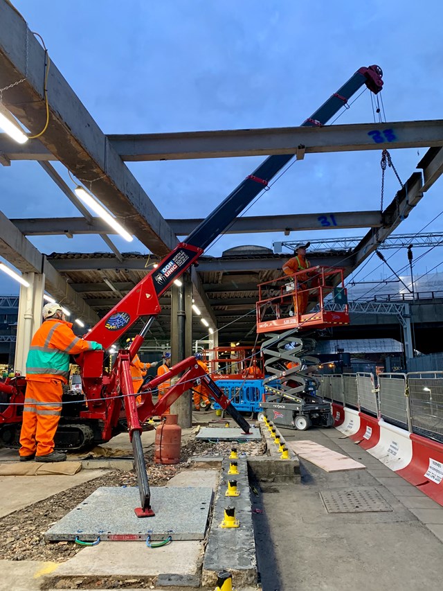 Work removing Euston station platform canopy