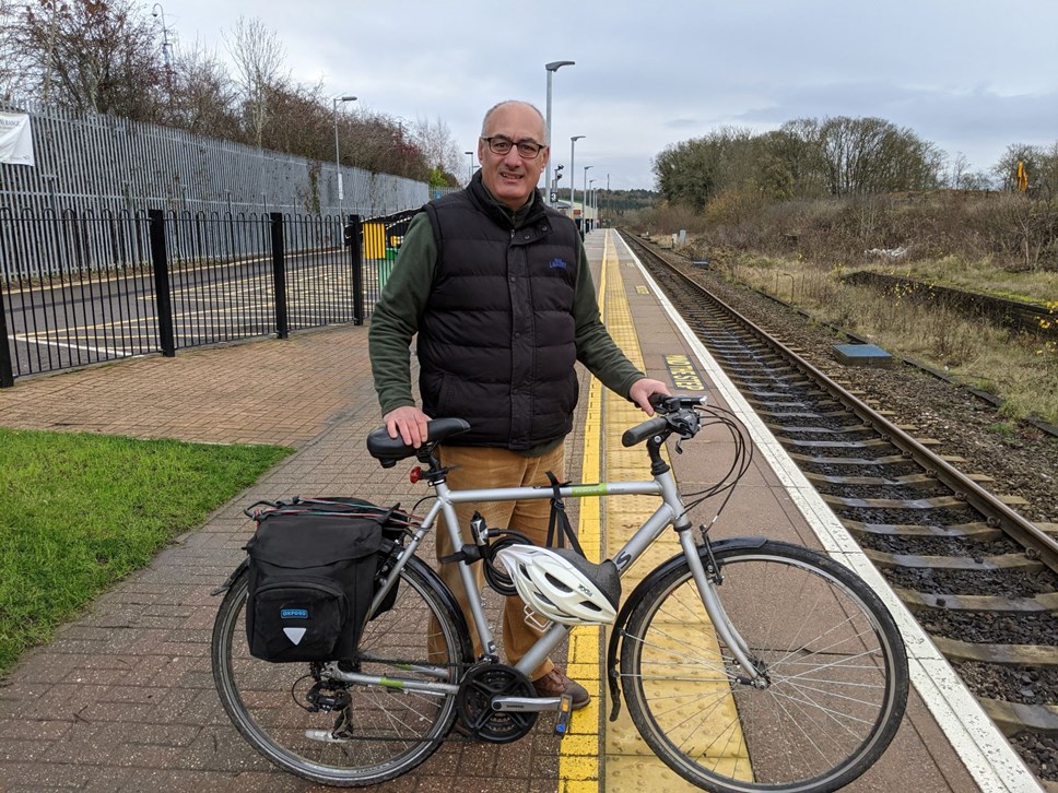 Cllr Alaa Al-Yousuf at Hanborough Station