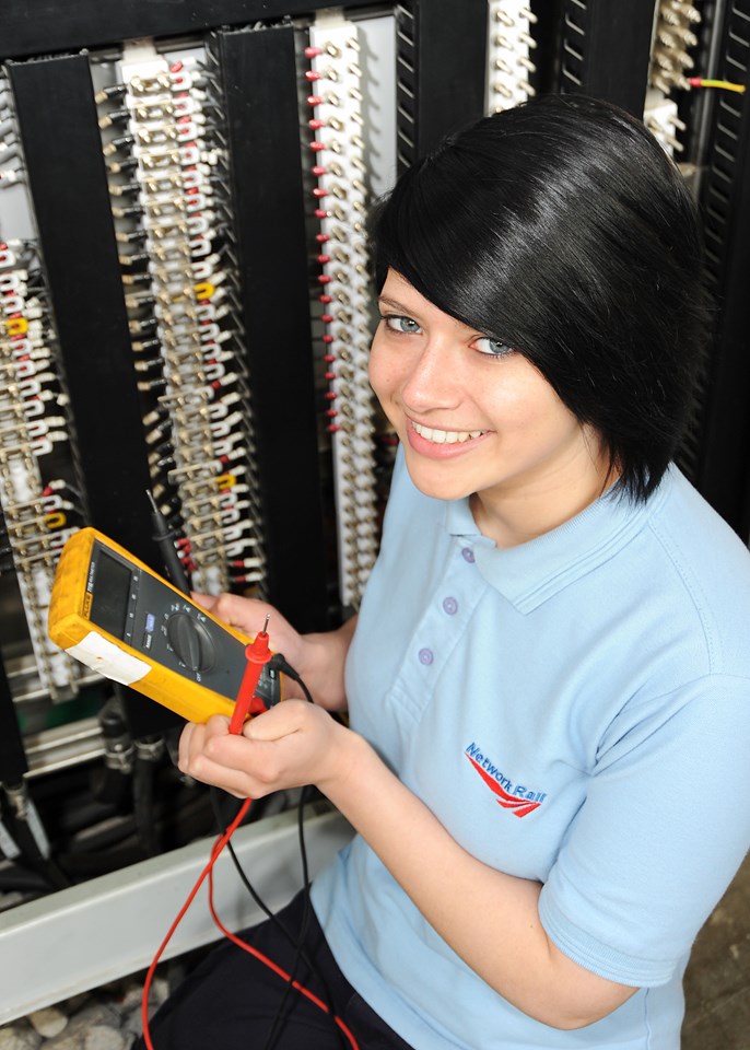SCOTTISH APPRENTICES GET CAREERS ON TRACK AT NETWORK RAIL: Leah Hastie