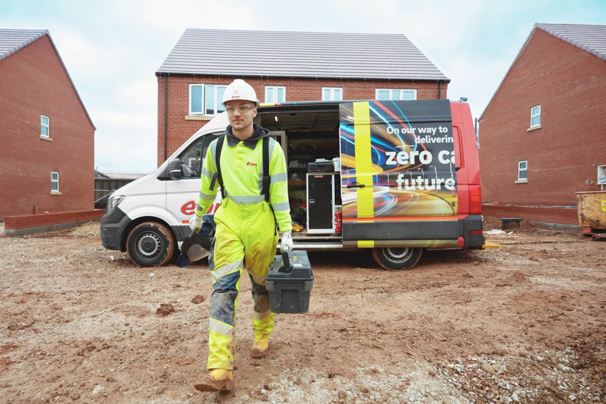 Lighting and grid EON-749670-230316-0049