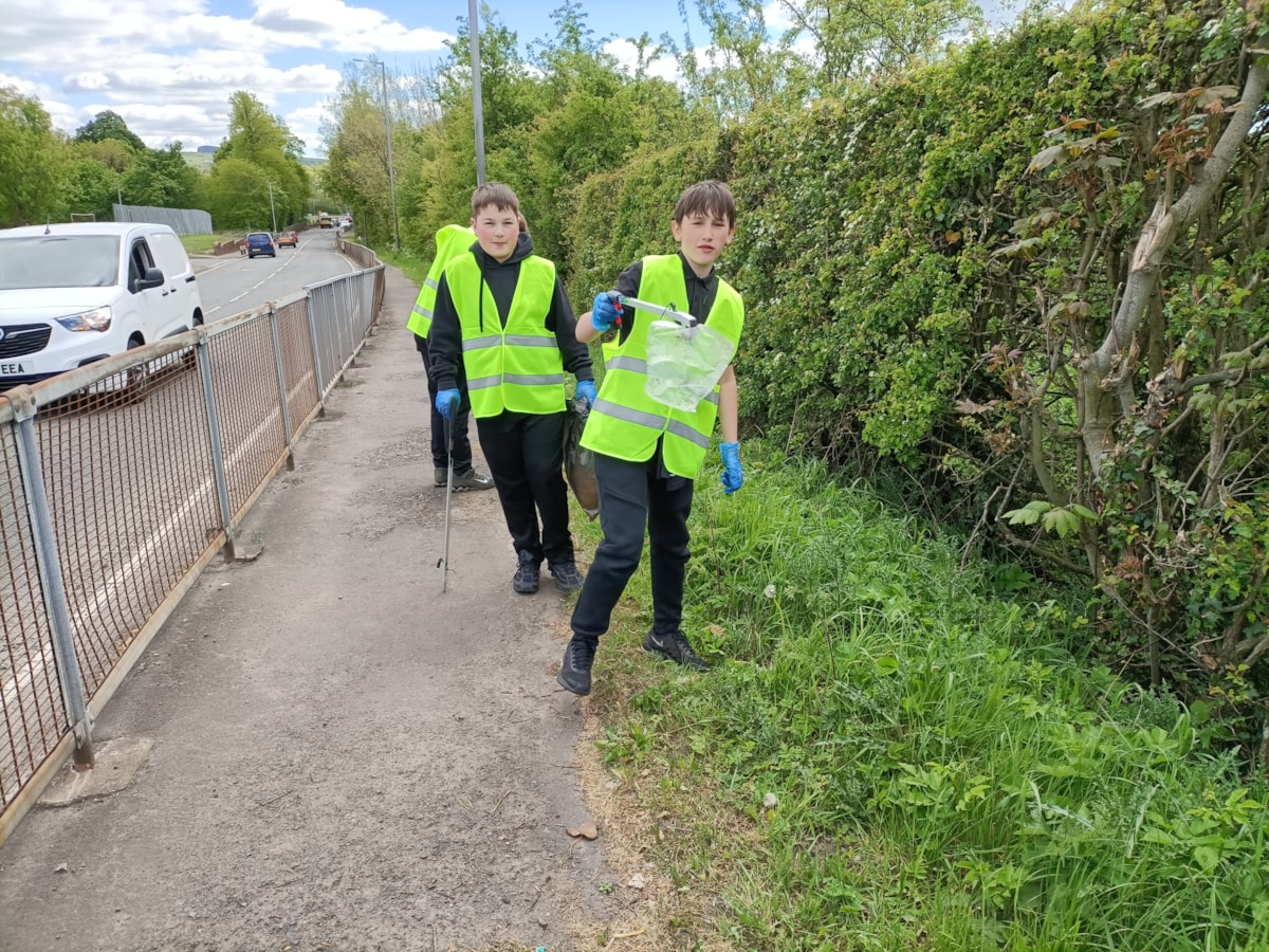 Lunchtime litter pick