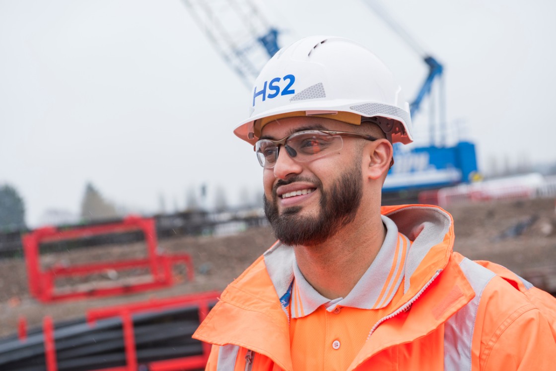 Applications now open for University students to join HS2's paid work placement scheme this summer