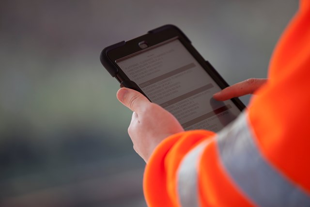 Network Rail streamlines procurement process to encourage SMEs: NETWORK RAIL - 474