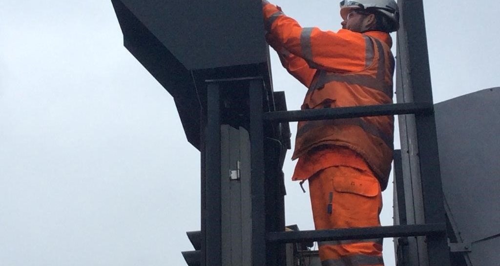 Passengers advised to check before travelling this weekend as Network Rail upgrades signalling equipment in the Bath area: Signal upgrade Bristol-2
