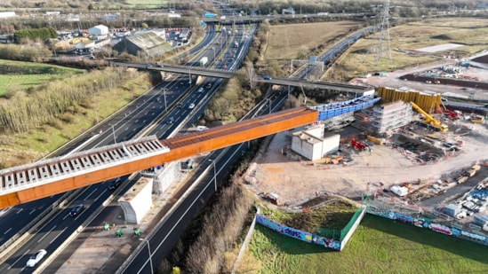 M6 South viaduct in detail December 2025: M6 South viaduct in detail December 2025