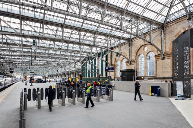 Glasgow Central - ticket barrier