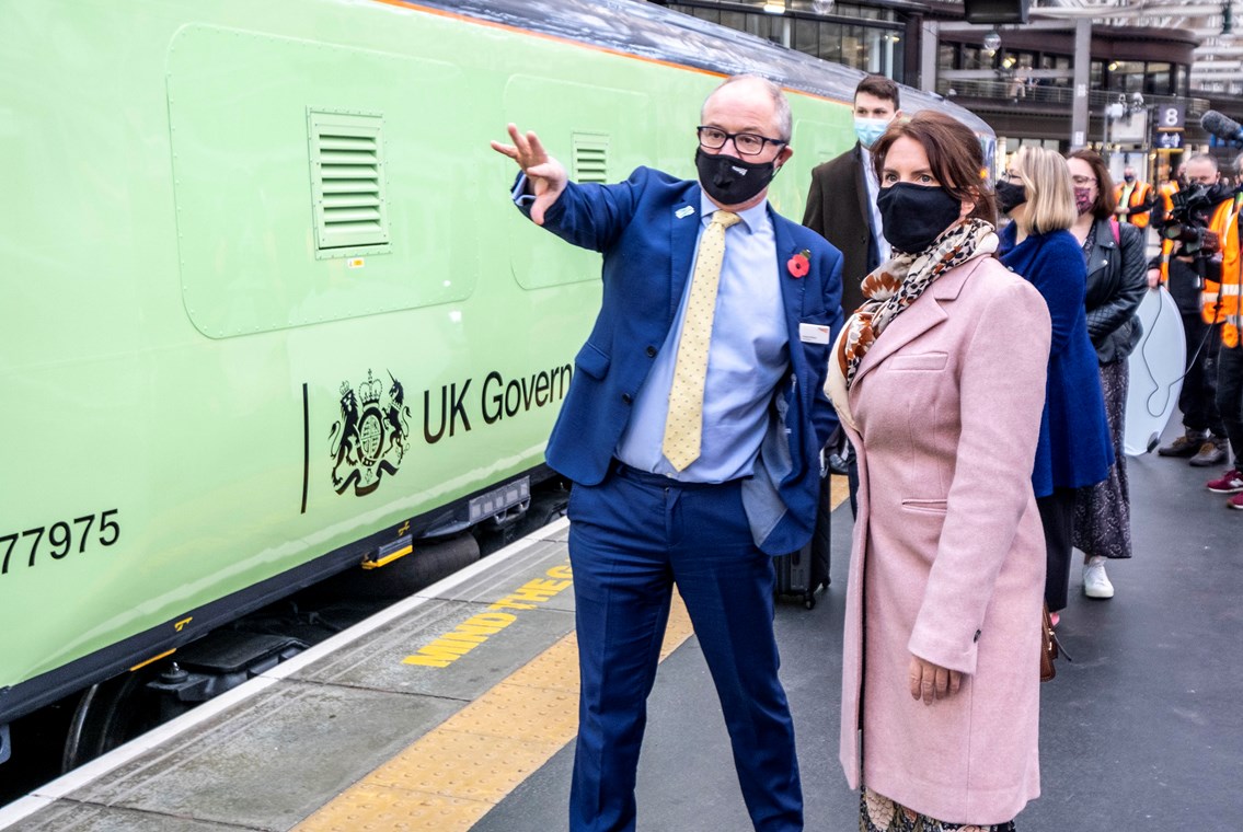DfT minister Tracy Harrison MP is shown two next-generation green trains by Network Rail chief executive Andrew Haines at Glasgow Central station (9/11/21)