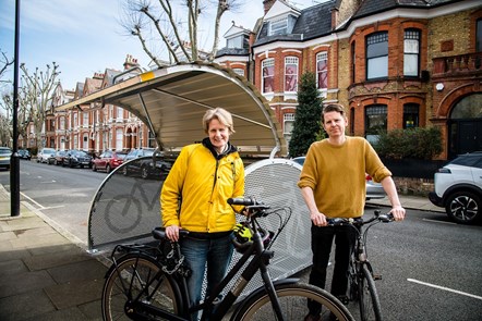 Pictured from left to right are: Cllr Rowena Champion; Bart Smith (Active Travel Programme Officer at Islington Council)