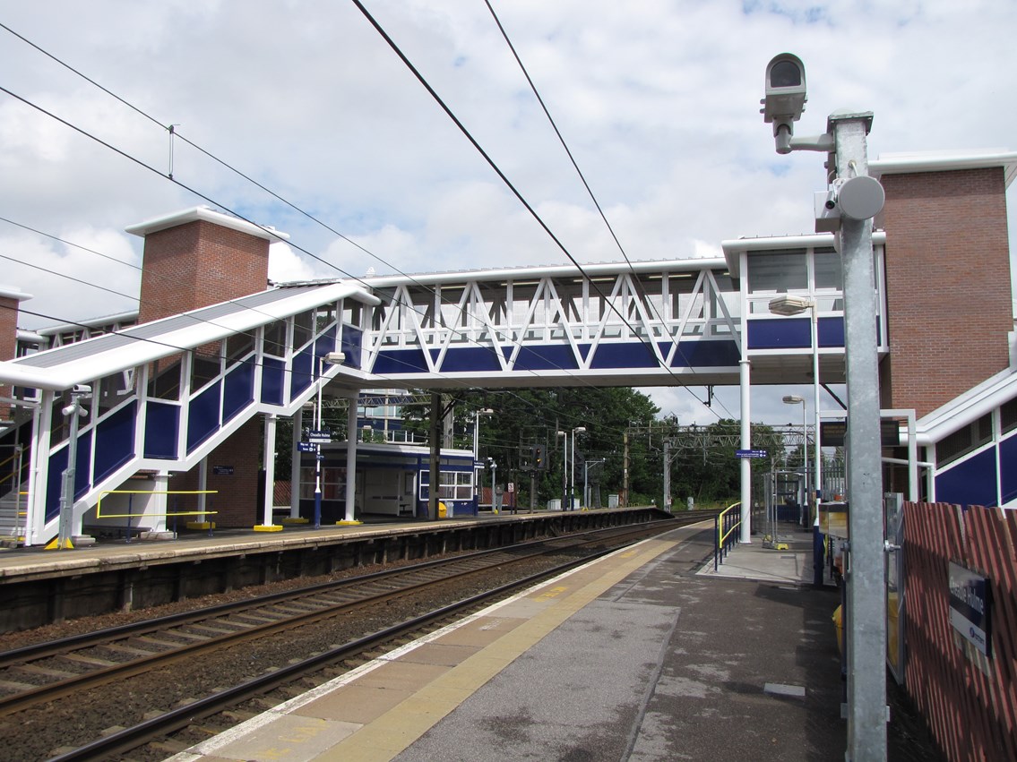 Cheadle Hulme station
