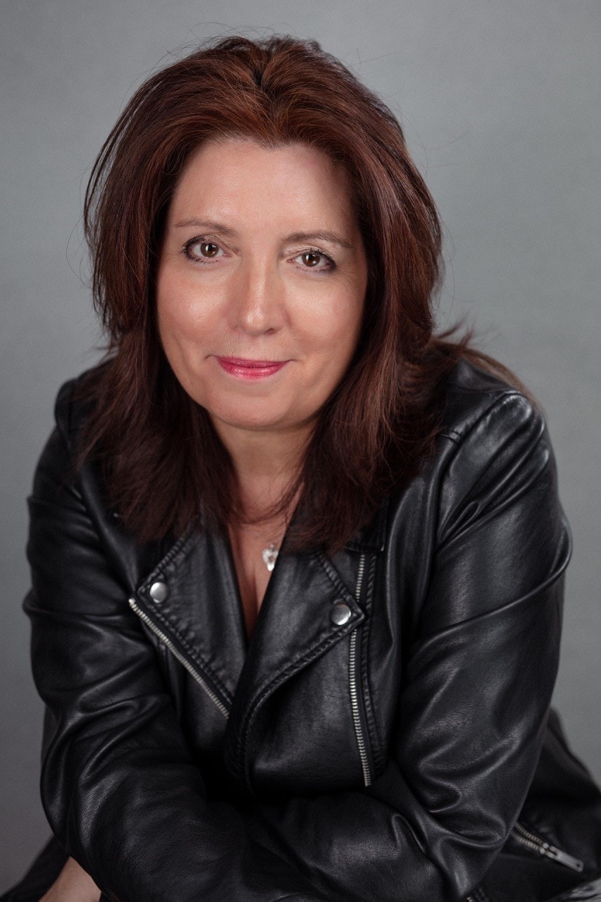 author suzan holder 2