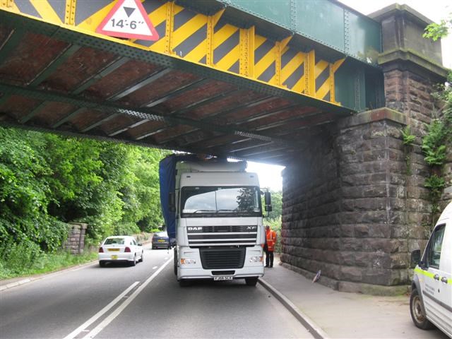 Shocking footage shows why lorry drivers need to know the height of their vehicles: Frodsham bridge strike 08 06 09