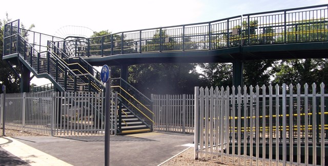 New footbridge opens at Fishbourne level crossing: The new footbridge in Fishbourne