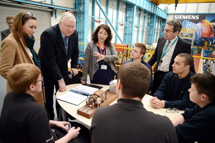 Julie Elliott MP visits Siemens’ apprentices in the North East: julie_elliott_mp-13-full.jpg