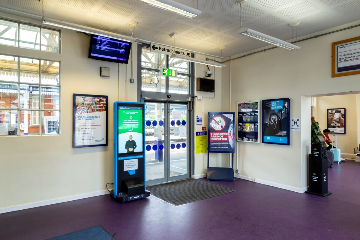 Scunthorpe station waiting area