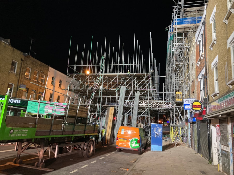 Scaffolding work on Stoke Newington High St - Sunday 29 January