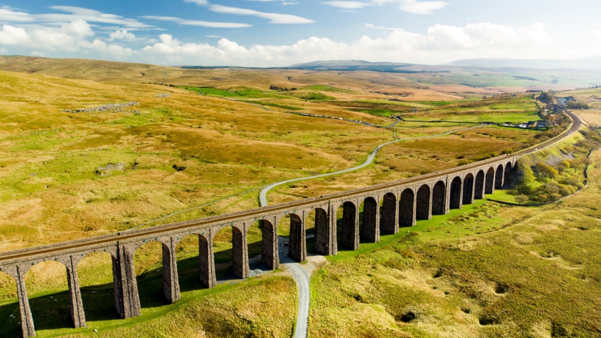 An image of the Ribblehead Viaduct on the Leeds-Settle-Carlisle line