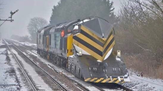 Storm Goretti: East Midlands passengers advised to travel early today (Thursday) where possible: Snow Plough Train