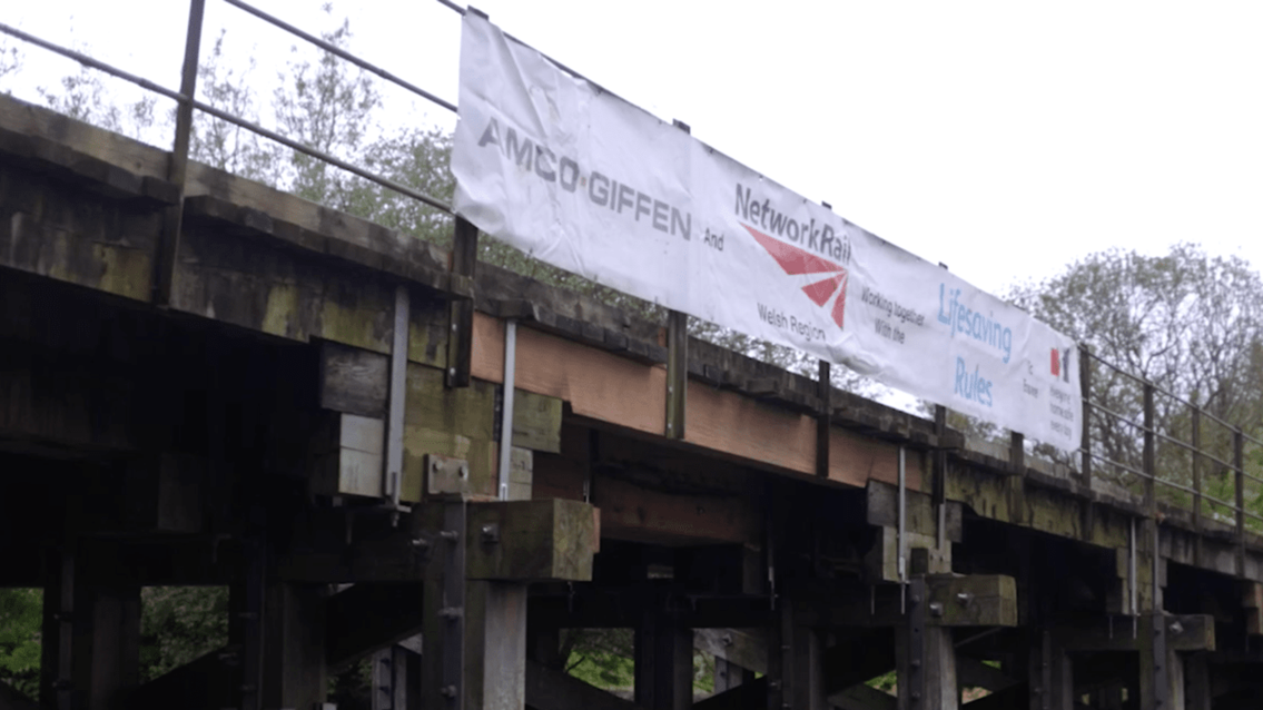 Severn and Carno viaduct AmCo and NR banner HERO
