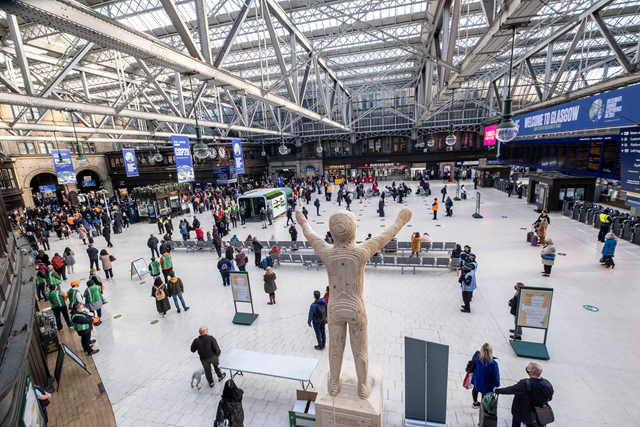 New superfast WiFi brings better connectivity to Glasgow and Edinburgh stations: Central Image 1
