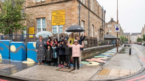 LATEST NEWS: Dalry Primary pupils celebrate arrival of safer streets: CEC-Dalry-School-Zone-June-2024-1645-web