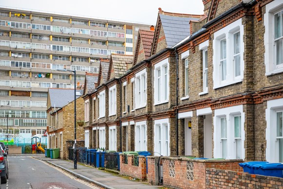 Applications open for London Councils’ Grants programme to support London’s most vulnerable residents: iStock-903861978