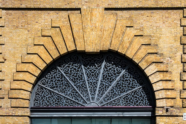 King's Cross railway station - arch
