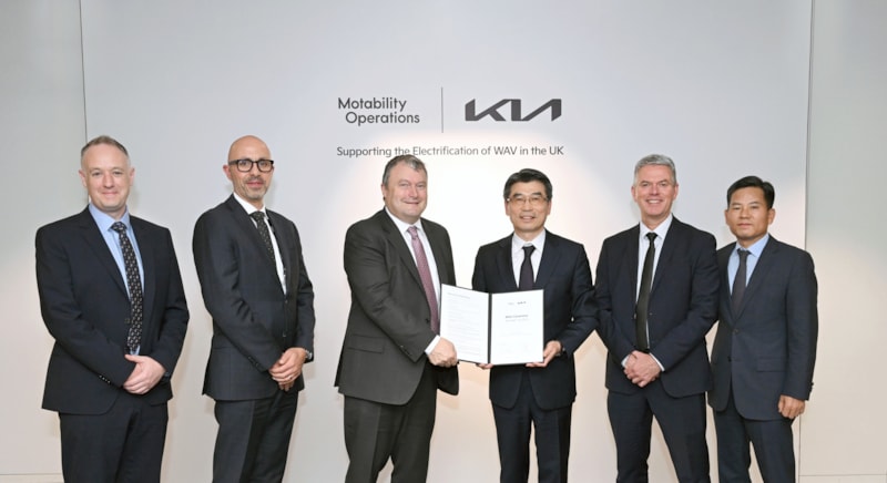 Motability Operations and Kia MoU Ceremony 3: Motability Operations and Kia MoU Ceremony 3