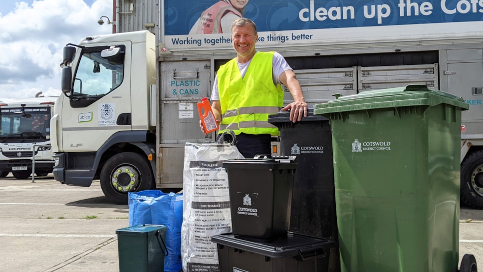 Recycle Week 2024 Cllr Mike Evemy 2