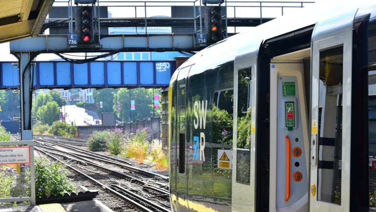 ONE WEEK TO GO: Network Rail to carry out essential maintenance of vital rail corridor near Southampton this Easter