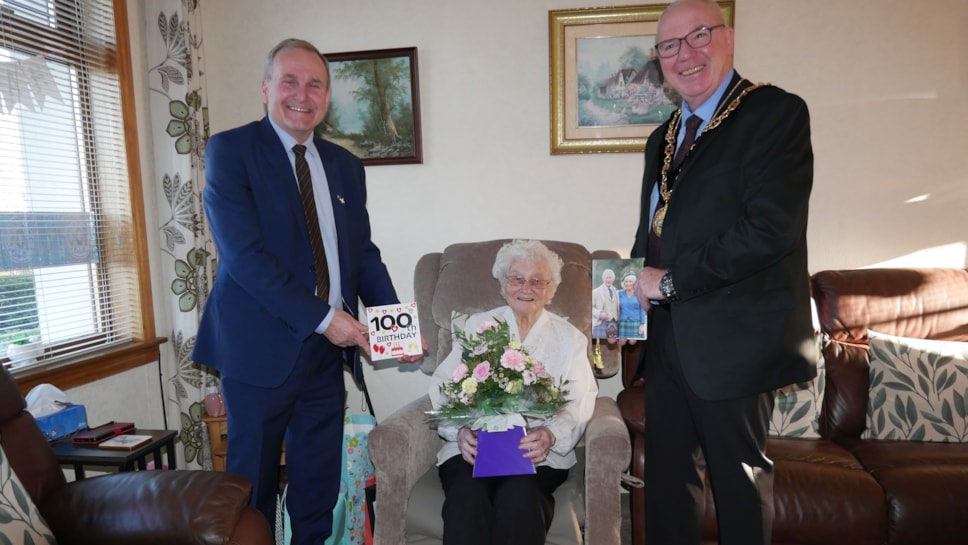 Elizabeth Dykes 100th birthday 17.11.25