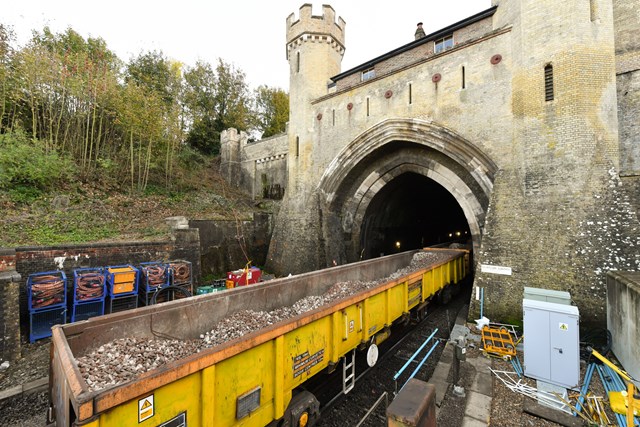 Brighton Mainline Upgrade Clayton Tunnel Oct 18 (27)