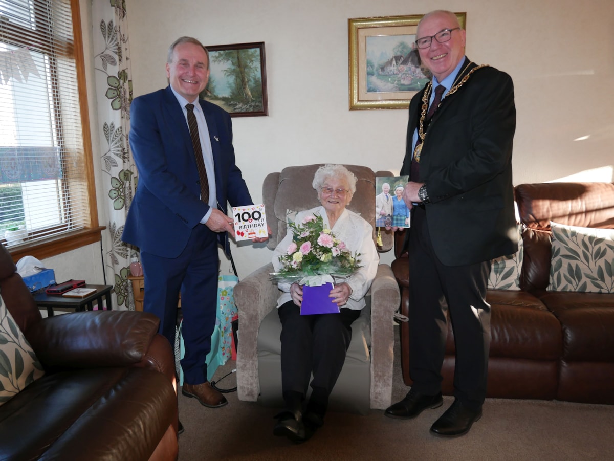 Elizabeth Dykes 100th birthday 17.11.25